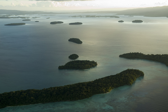 Marovo Lagoon, Solomon Islands (image: Flickr/UN Photo/Eskinder Debebe)