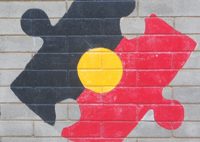 Aboriginal puzzle (Flickr/Michael Coghlan CC BY-SA 2.0)