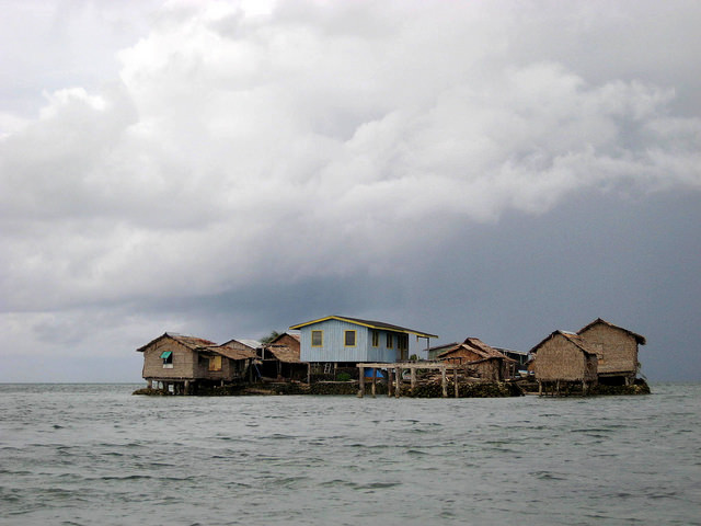 Building climate-resilient food systems for Pacific Islands (Flickr/World Fish/Neil Andrew CC BY-NC-ND 2.0)