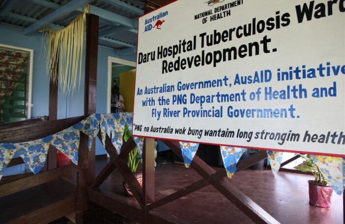 Daru Hospital interim TB ward constructed in 2012 (AusAID/DFAT/Flickr CC BY 2.0)