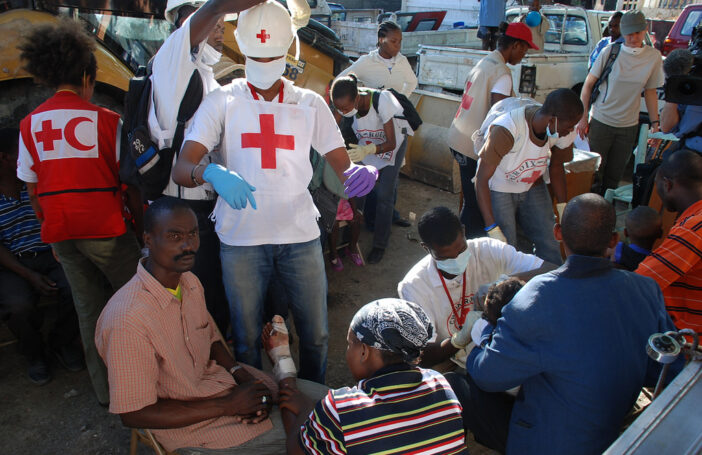 Red Cross medical center, Haiti Earthquake response (Eric Quintero/IFRC/Flicker CC BY-NC-ND 2.0)