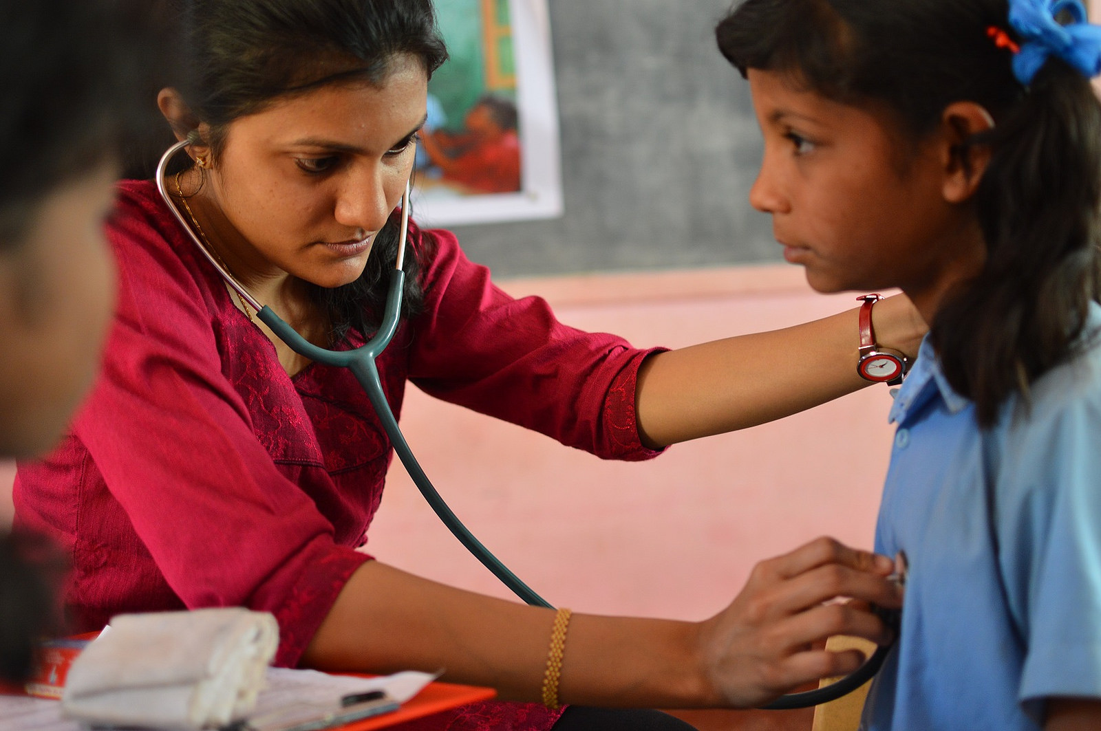 School health services, Bangalore (Trinity Care Foundation/Flickr CC BY-NC-ND 2.0)