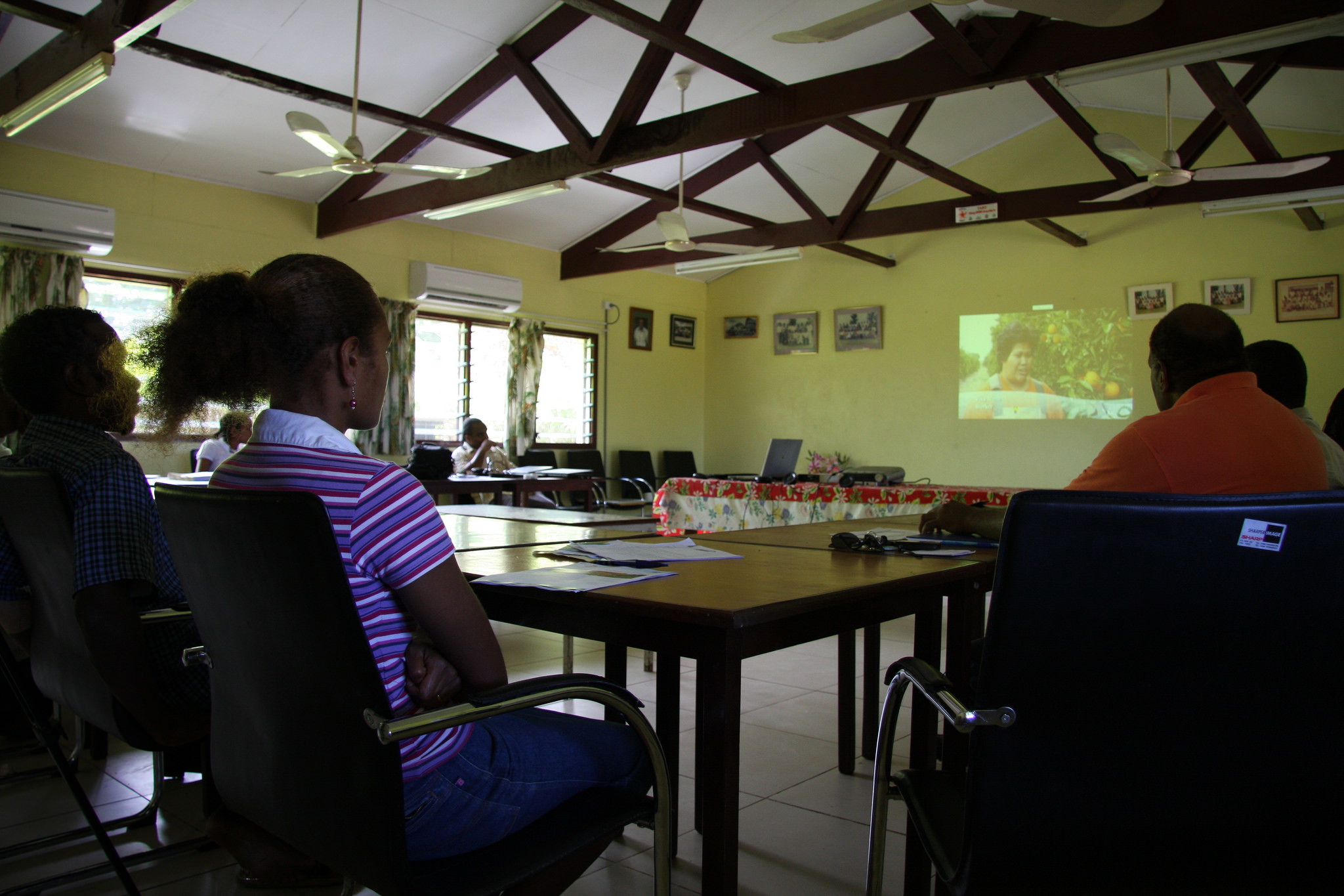 Seasonal workers from Vanuatu attend a pre-departure briefing (DFAT/Flickr/CC BY 2.0)