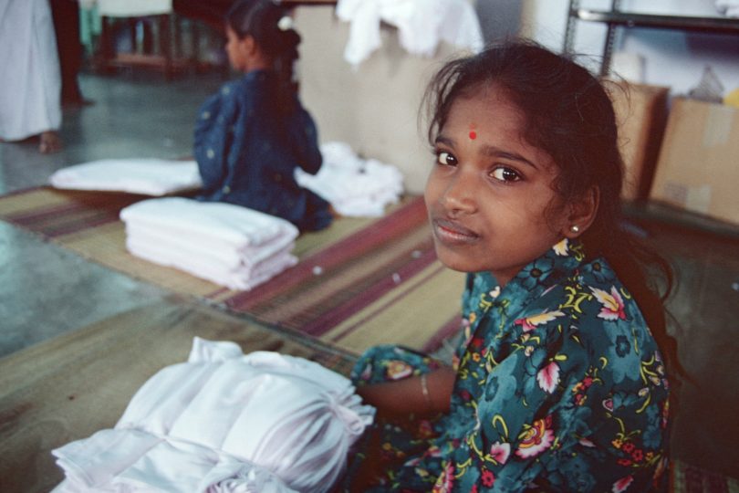 Cotton and textile industry worker (International Labour Organisation/Flickr/CC BY-NC-ND 2.0)