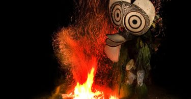 Fire dancer from the Baining tribe, PNG (Taro Taylor/Flickr/CC BY 2.0)