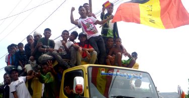 Youth getting energised for an election rally in East Timor (Kate Dixon/Flickr/CC BY 2.0)