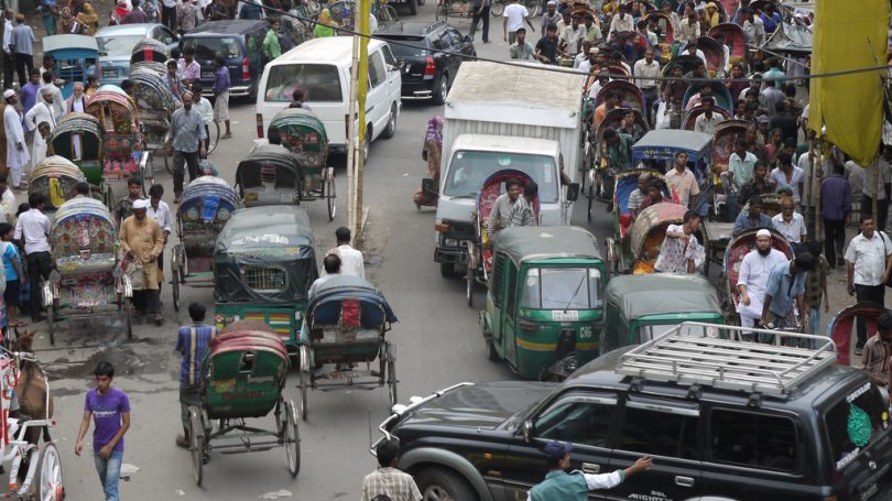 Traffic in Dhaka (jjimm2010/Flickr/CC BY-NC-ND 2.0)