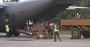 Unloading supplies as part of an exercise testing New Zealand's ability to respond to a natural disaster in the Pacific (Credit: New Zealand Ministry of Foreign Affairs and Trade)