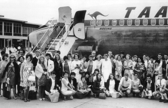 Australian volunteers in Sydney in 1968, prior to leaving for PNG (Credit: AVI)