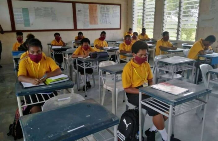 Grade 12 students at Port Moresby National High School (Credit: Malachi Wurr)