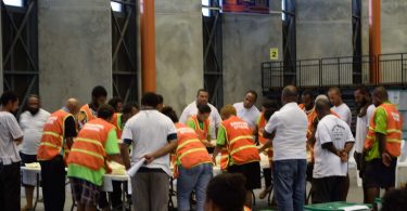 Election officials sort votes during PNG’s 2017 national election (Commonwealth Secretariat, CC BY-NC 2.0)