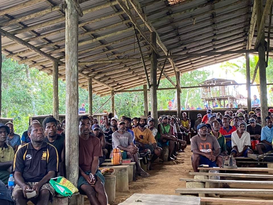 Church meeting in New Britain (NTM Papua New Guinea/Facebook) (Featured image: Against amending the Constitution to make PNG a Christian country)