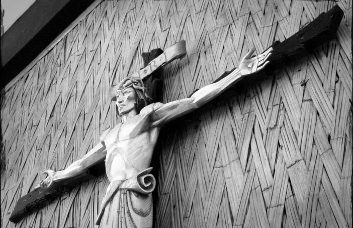 The crucifix at Holy Trinity Anglican Church in Madang. (Neil Coulter/Flickr)