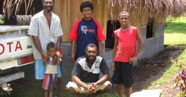 Ni-Vanuatu RSE worker and his family