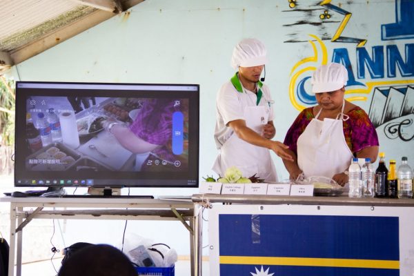 A cooking workshop during the NCDs Prevention Roadshow (TTM in Nauru).