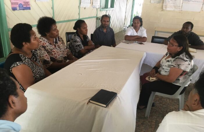 Ninti One’s Senior Aboriginal Researcher, Sharon Forrester in discussion with PNG health workers at the Six Mile Clinic in Port Moresby