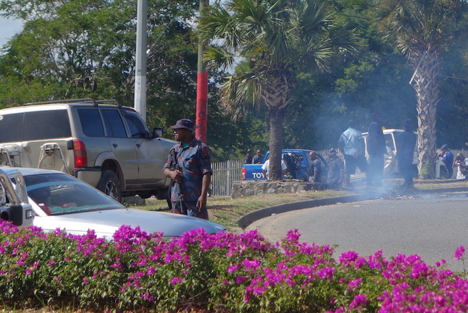 Police at the University of Papua New Guinea during the June 2016 protests