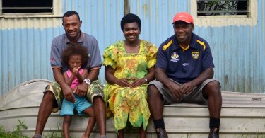 ni-Vanuatu workers back home after working in Australia on the SWP scheme (World Bank-Flickr)