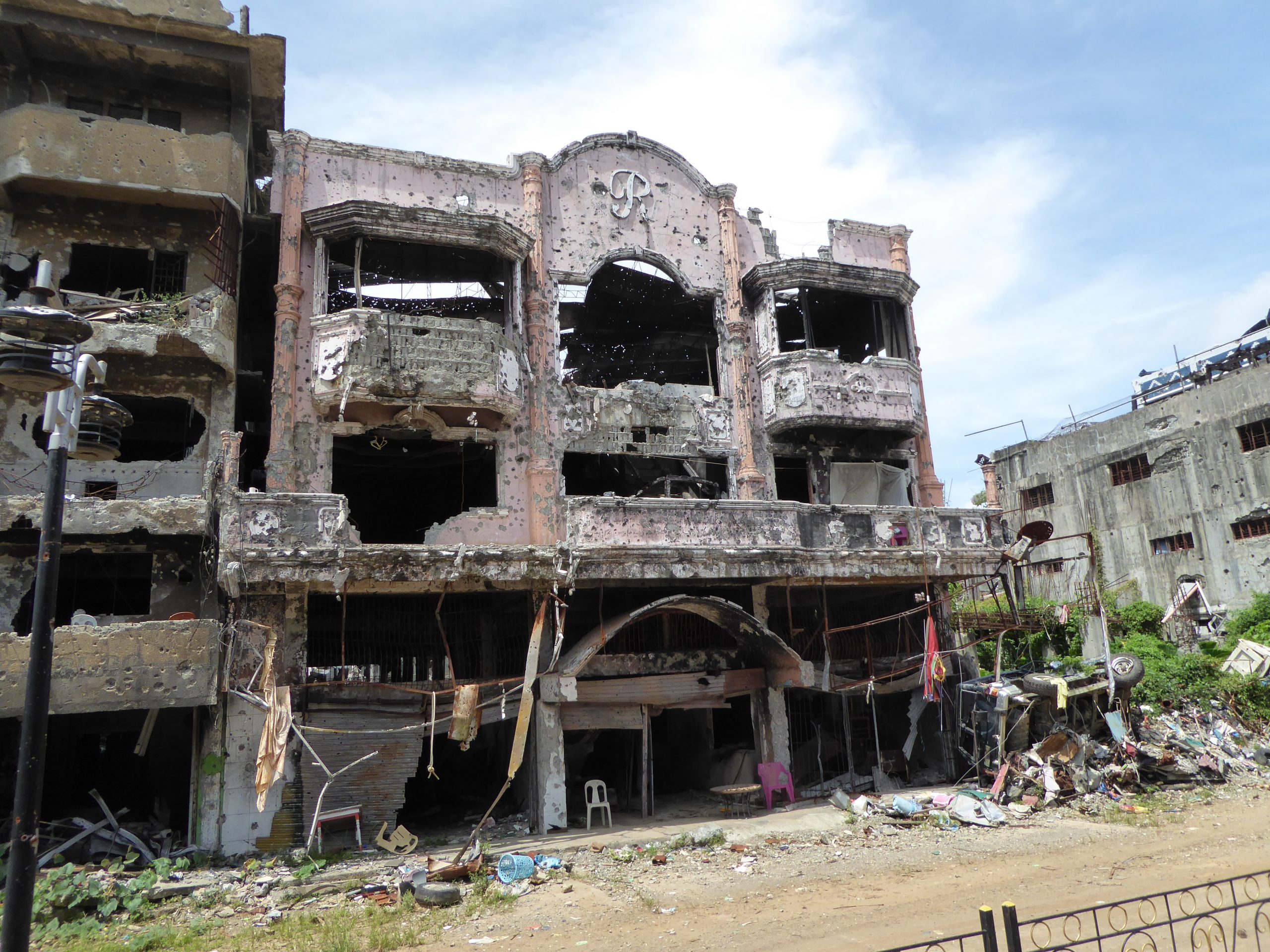 A building in the city of Marawi in the southern Philippines, damaged in 2017 during an urban siege (Adam Burke-The Asia Foundation)