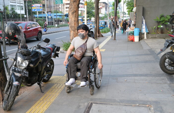 COVID-19 and disability in Indonesia (F. Latief-ILO-Flickr)