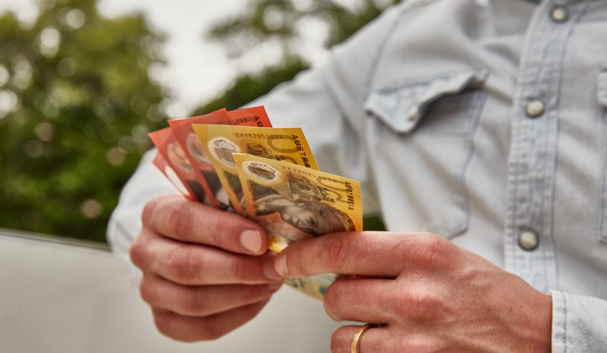 Australian money (Susannah Binsted-Flickr)