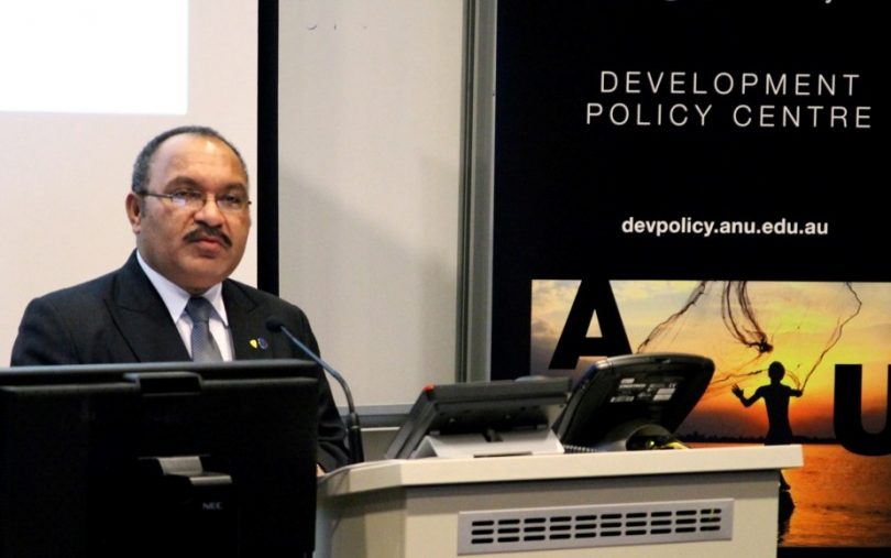 Peter O'Neill speaking at ANU in 2010 (Development Policy Centre-Flickr)