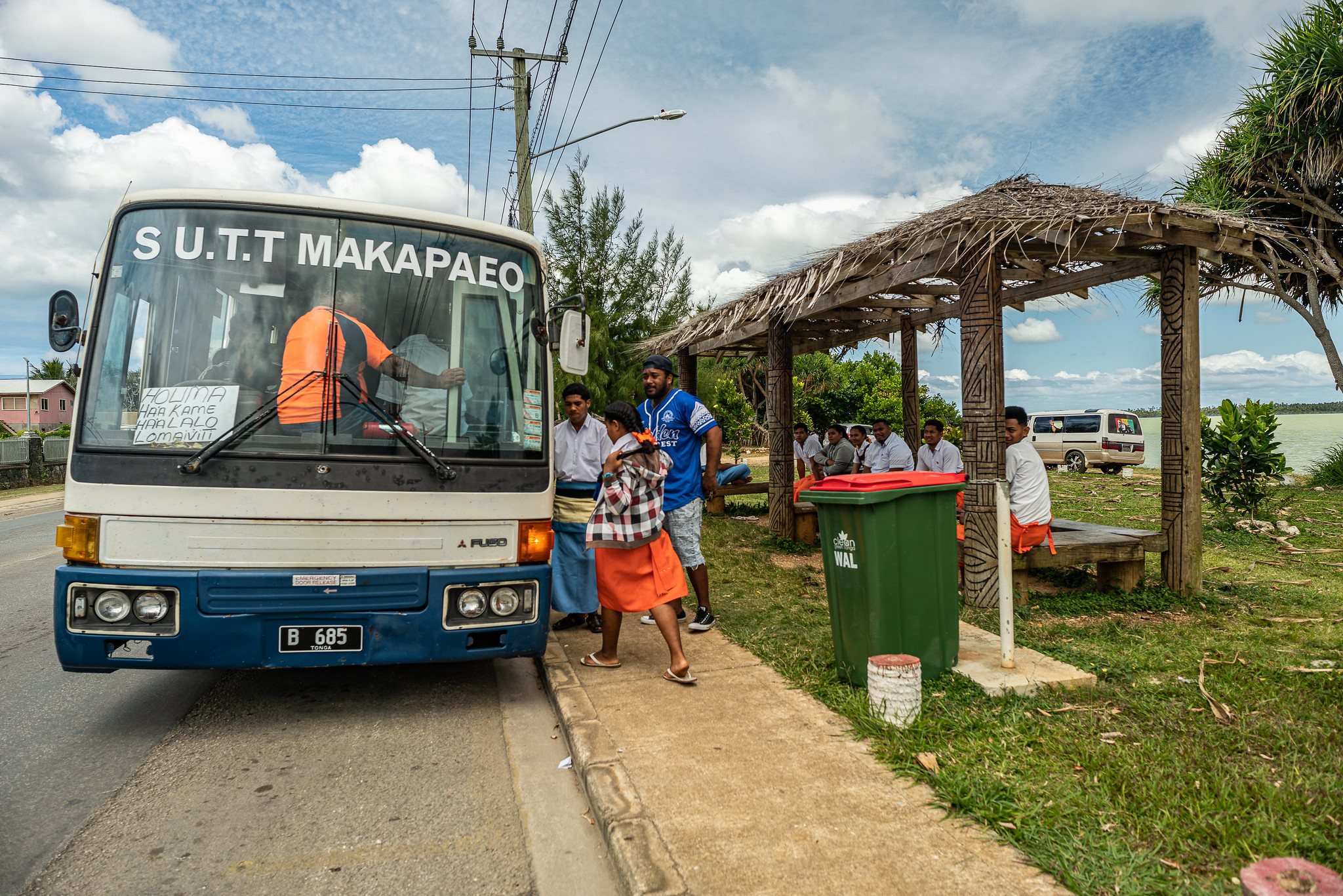 Getting on the bus in Tonga (Asian Development Bank-Flickr)