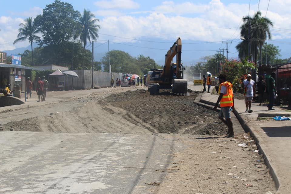Roadworks on the Malahang-China Town Road in Lae, August 2022 (Lae Open Electorate - John Rosso Dps MP-Facebook)