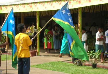 Solomon Islands flag (Julie Lyn-Wikimedia Commons)