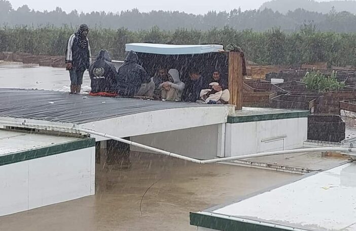 Tongan RSE workers waiting for rescue during Cyclone Gabrielle (Coconut Wireless Aotearoa-Facebook)