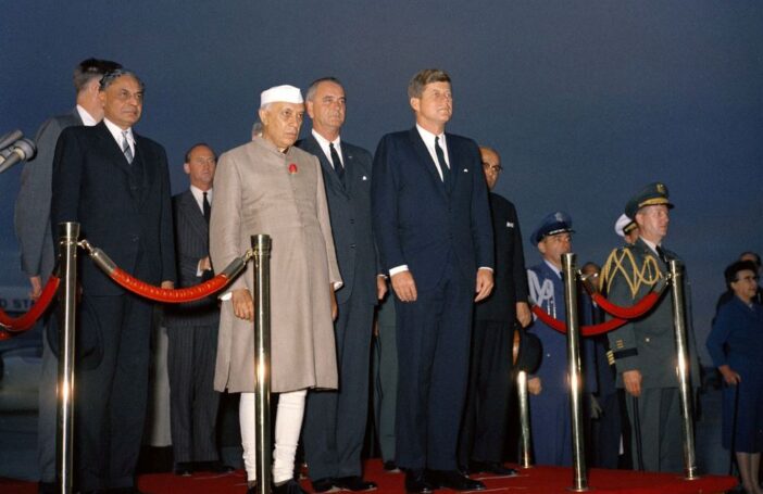 US President John F. Kennedy, Indian Prime Minister Jawaharlal Nehru, US Vice President Lyndon B. Johnson and others in 1961 (Abbie Rowe-Wikimedia Commons)