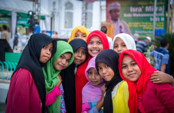 Young women in Aceh, Indonesia in 2014 (Asian Development Bank-Flickr)