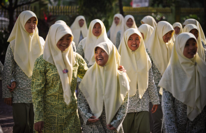 Female students going to their classrooms after the morning assembly at Madrasah Aliyah Negeri Yogyakarta School (Asian Development Bank-Flickr)