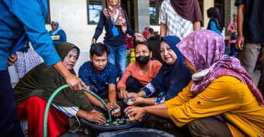 Suprihatin leads a self-help group of people with psychosocial disabilities in Yogyakarta, Indonesia. © CBM Australia 2023